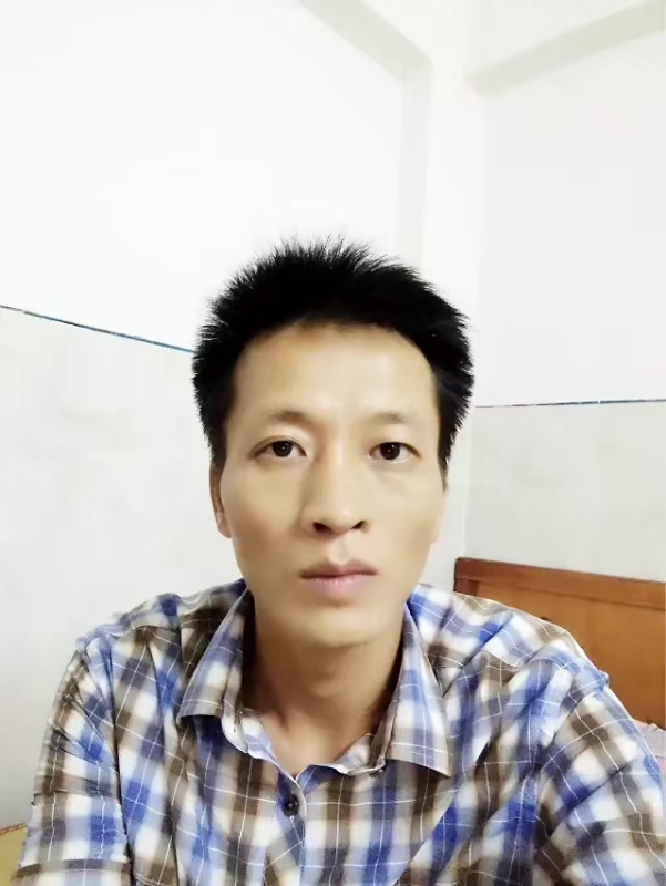 流年未亡的第一张照片--永安交友网