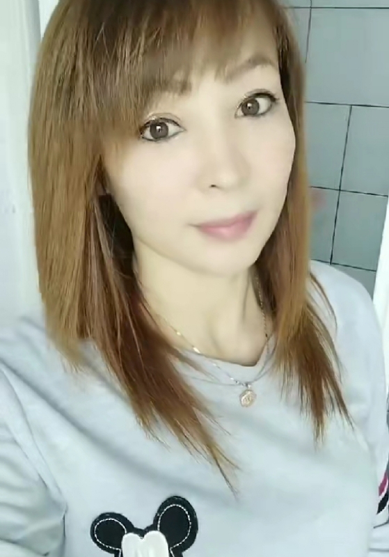 魅力白玲的第一张照片--永安交友网