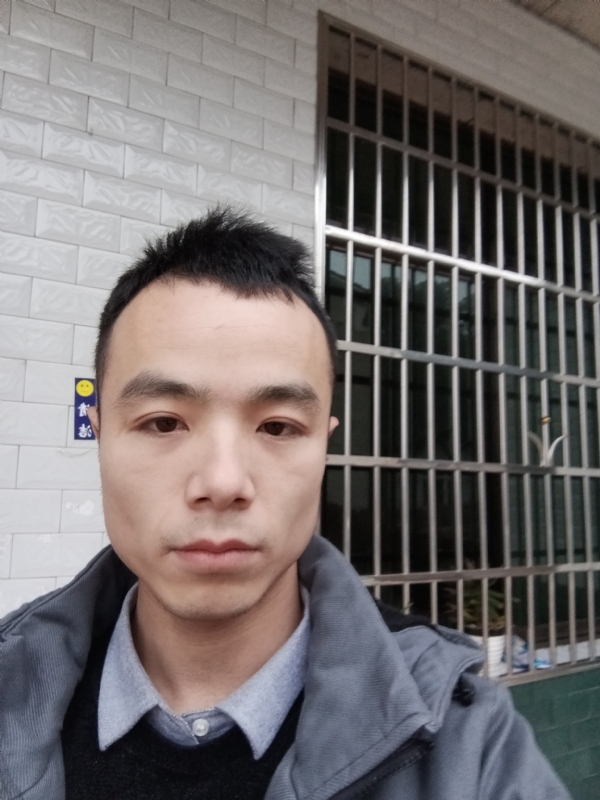 笑得那么开心的第一张照片--永安交友网