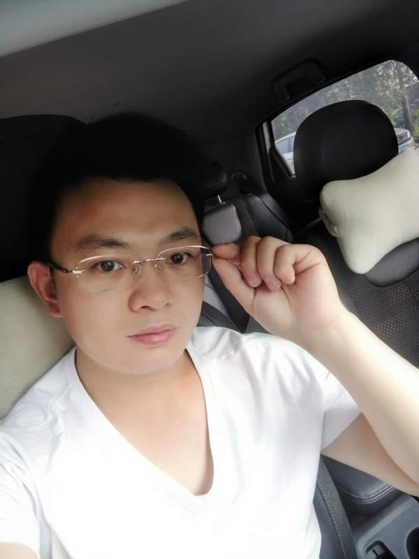 幸福的拥抱的第二张照片--永安交友网