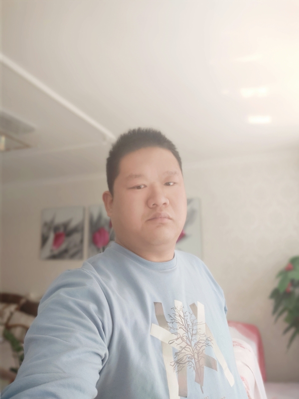 别无选择的第一张照片--永安交友网