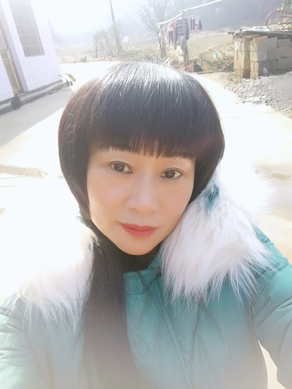金鱼儿的第一张照片--永安交友网