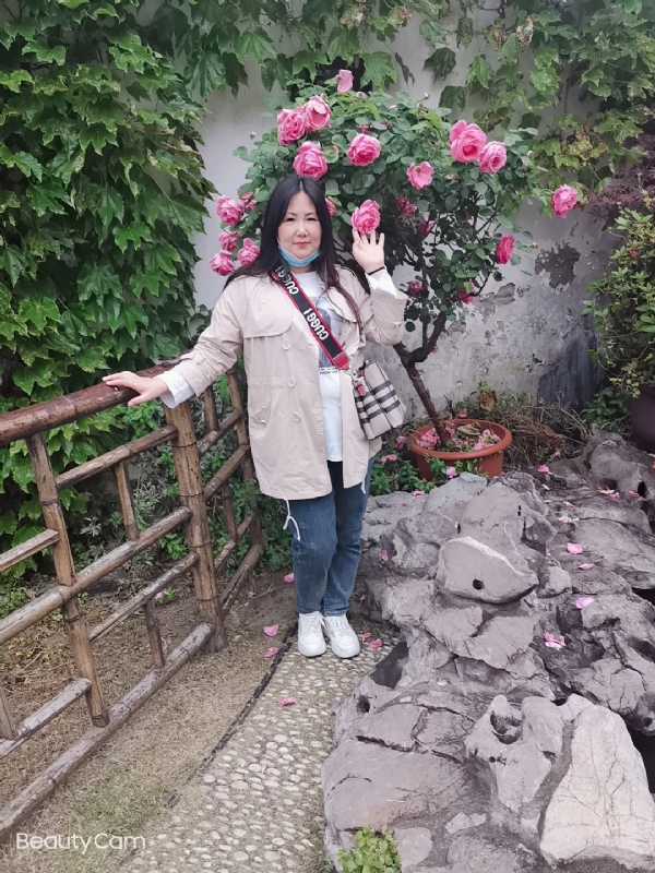 乖乖一女的第三张照片--永安交友网