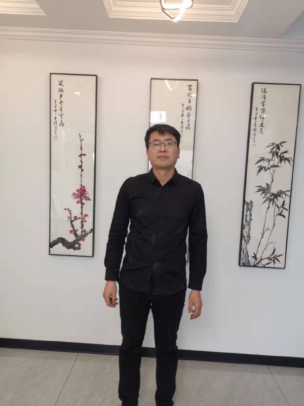 情义比天高的第一张照片--永安交友网