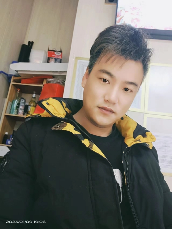 孤酒枕愁眼眠的第一张照片--永安交友网