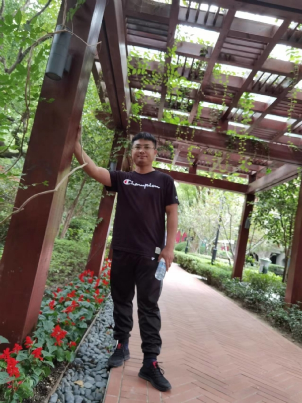 会飞的鱼的第三张照片--永安交友网