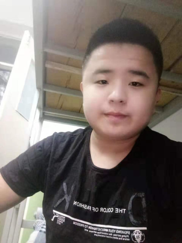 打小就爱淘气的第一张照片--永安交友网