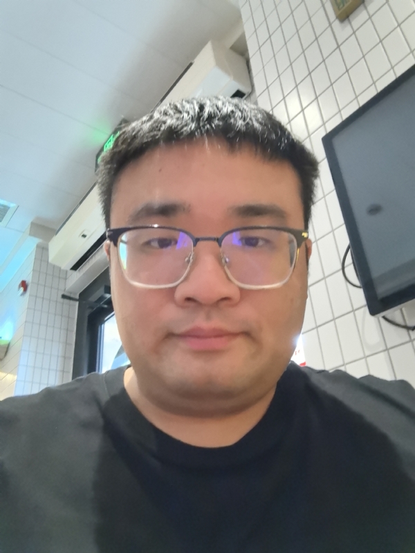 君临天下的第三张照片--永安交友网
