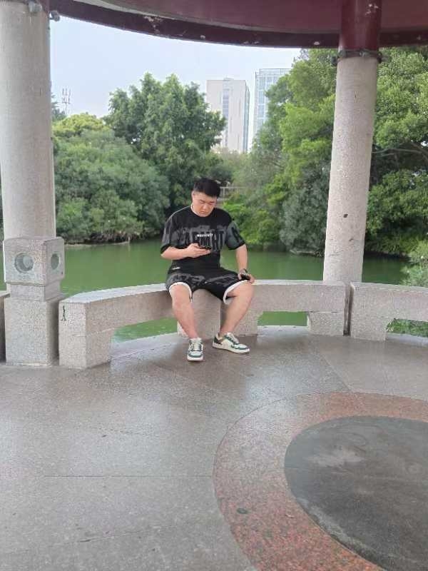 不善挽留的第一张照片--永安交友网