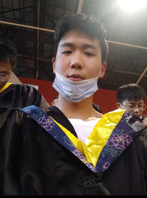 落落大方的第一张照片--永安交友网