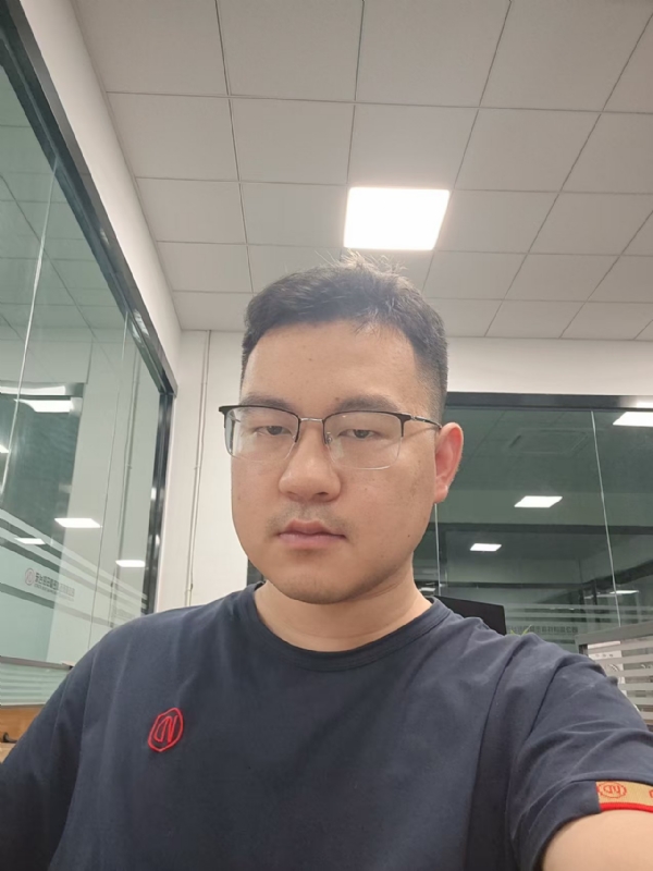 雨落浅响的第一张照片--永安交友网
