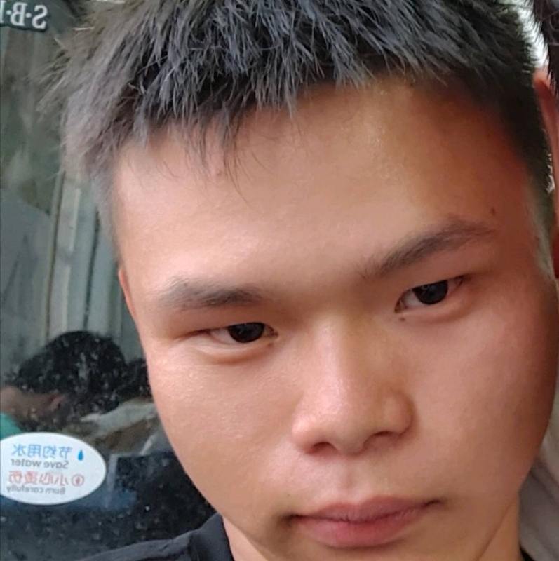 你是人间四月天的第一张照片--永安交友网